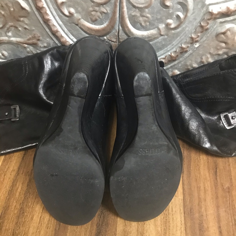 Guess Pull on boot - Picture 2 of 7